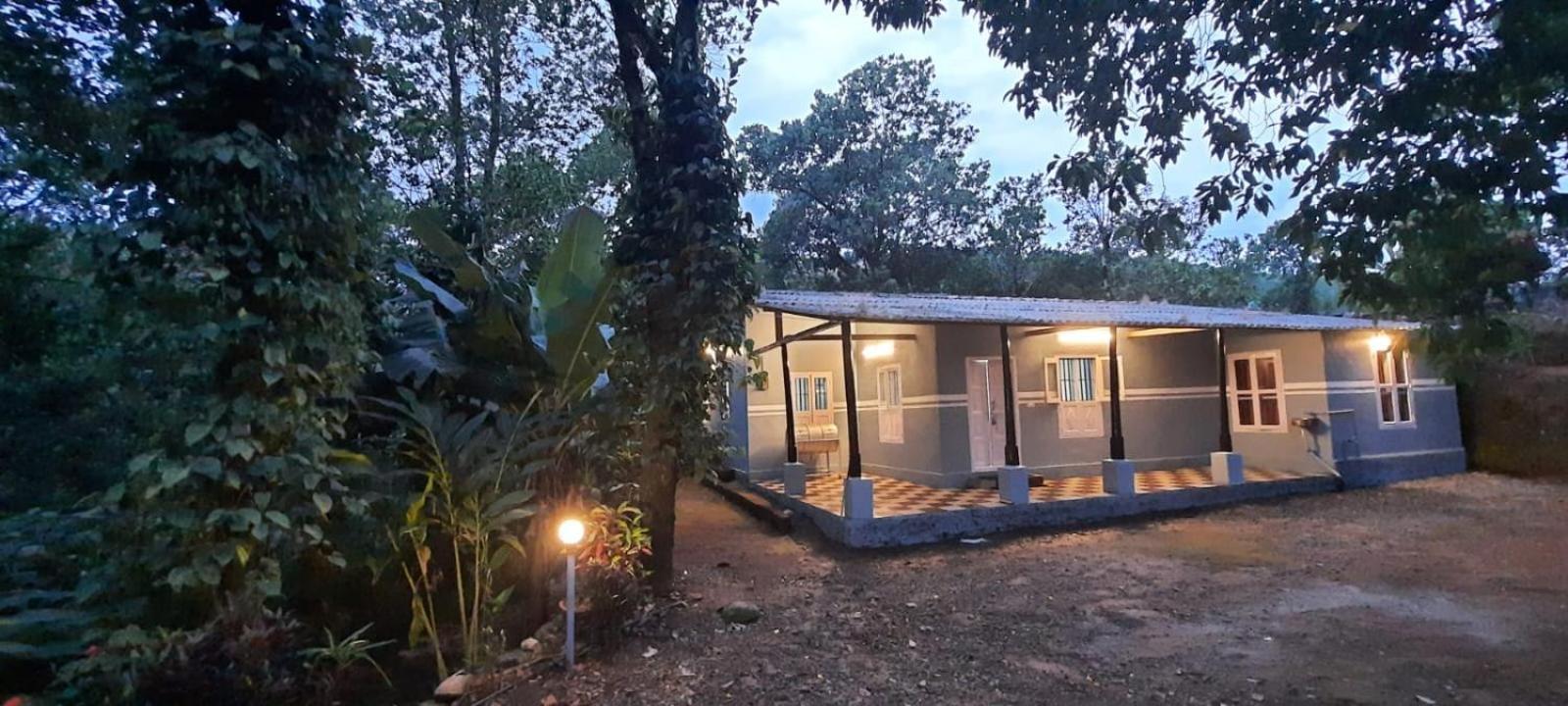 Tharayil Farm Stay วากามอน ภายนอก รูปภาพ