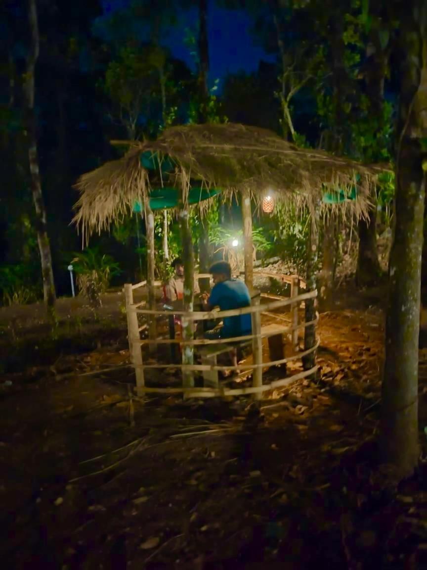 Tharayil Farm Stay วากามอน ภายนอก รูปภาพ