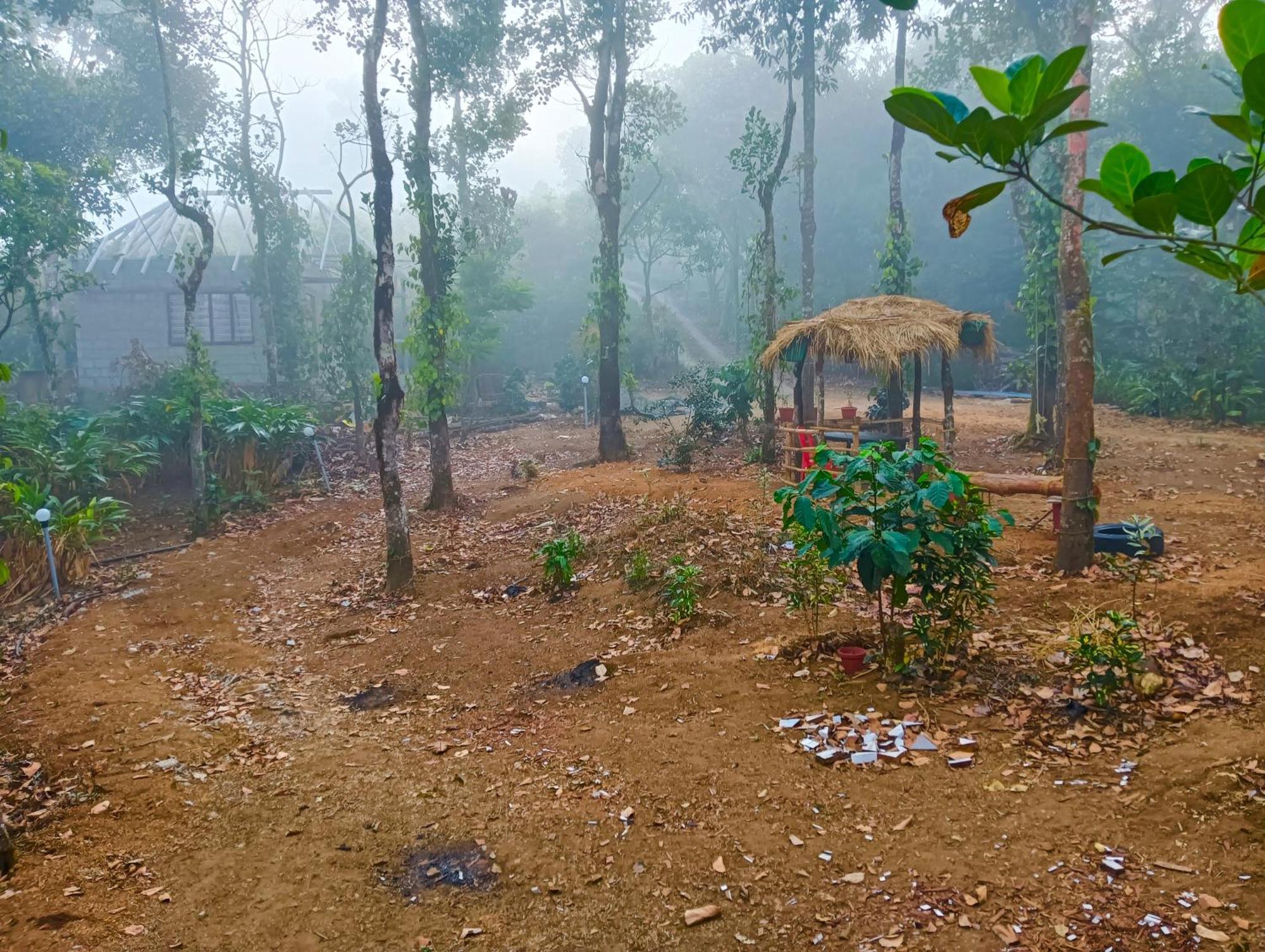 Tharayil Farm Stay วากามอน ภายนอก รูปภาพ