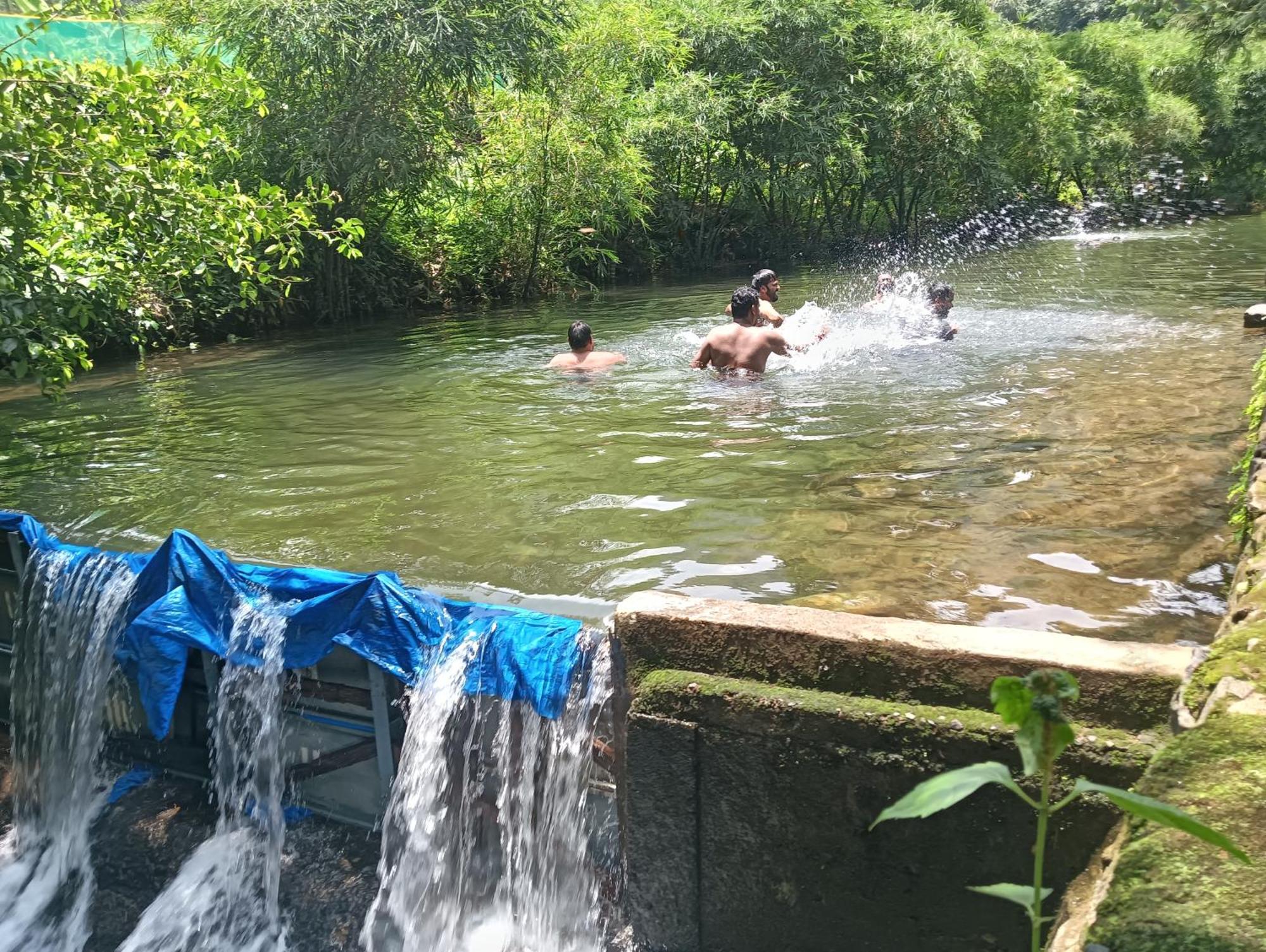 Tharayil Farm Stay วากามอน ภายนอก รูปภาพ