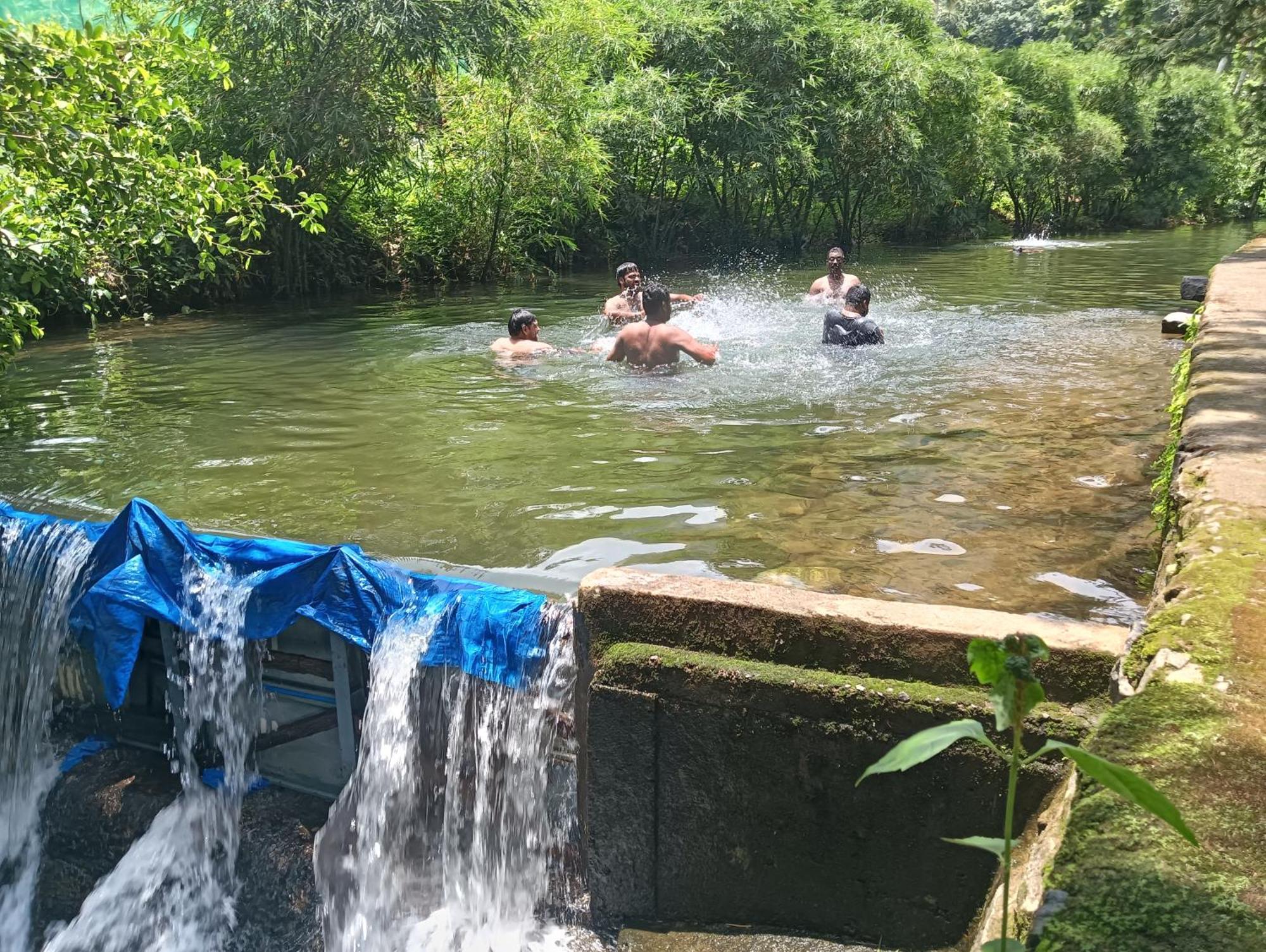 Tharayil Farm Stay วากามอน ภายนอก รูปภาพ
